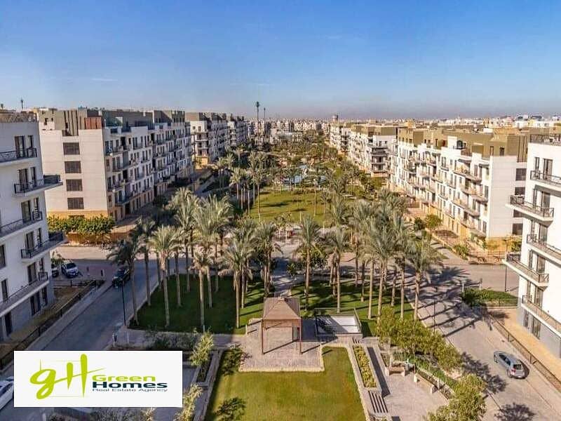 Wonderful Penthouse for Sale in Eastown, Sodic, New Cairo – Overlooking Kattameya Dunes! 2