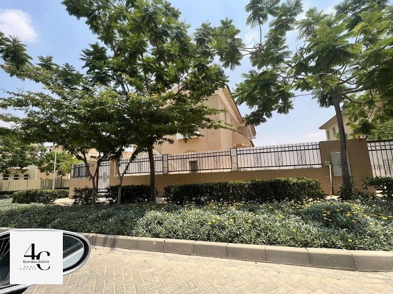 For sale standalone 572m classic ready to move in compound  hyde park 3