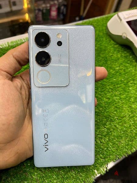 Vivo V25 5G 5