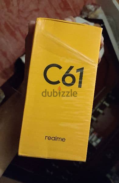 realme C61