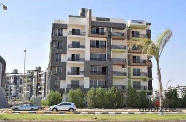 Townhouse with the lowest down payment and the lowest price on the market, 176 meters in Azzar 2, New Cairo 0