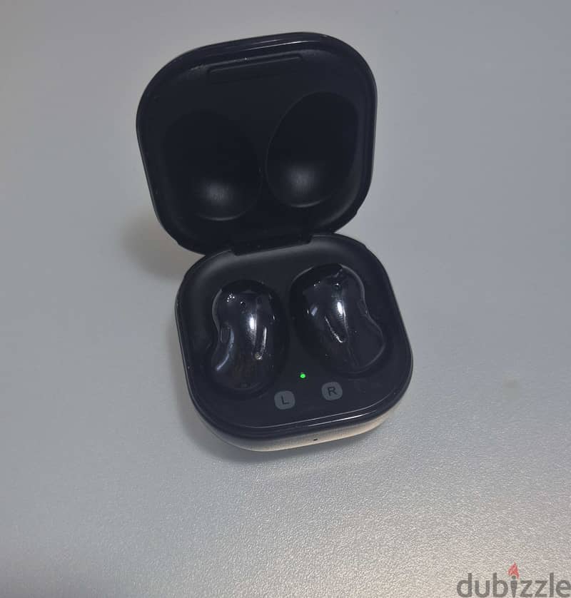 سماعة Samsung Galaxy Buds wireless فيتنامي 0