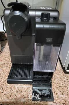 Nespresso Lattissima Touch , coffee machine ماكينة قهوة 0