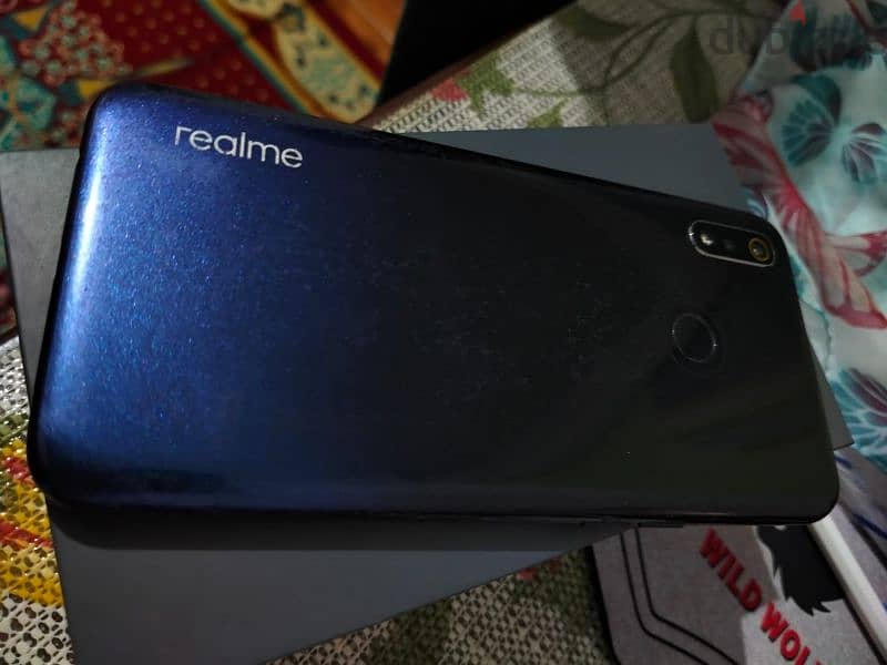 Realme 3 32g 3 ram 1