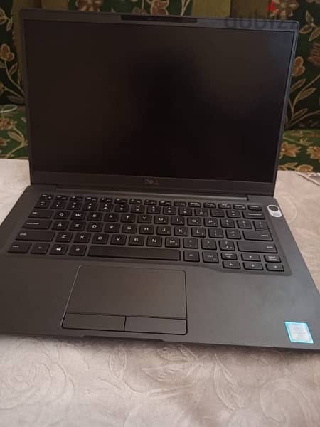 لابتوب ديل تاتش اسكرين Dell latitude 7400 2