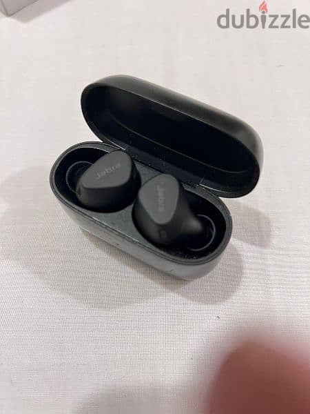 Jabra Elite 4 Active 1