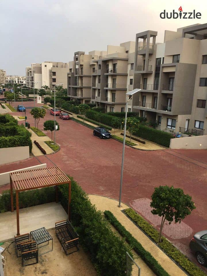 Apartment for sale ( Fully Finished , Ready To Move ) AL Marasem Fifth Square , Al-Nawadi Street Fifth Settlement 3