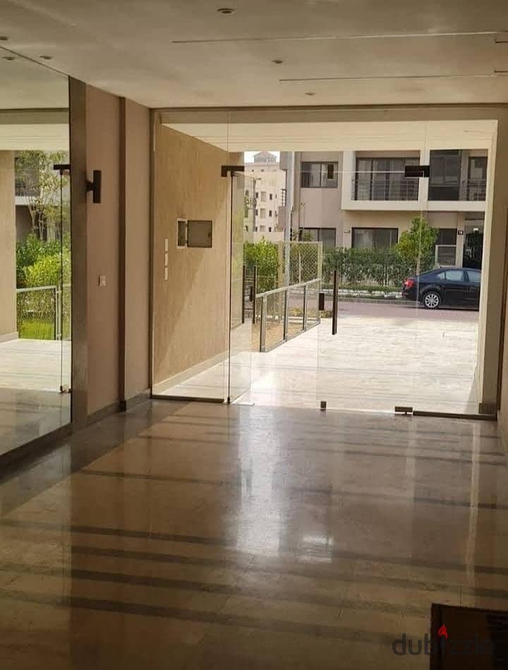 Apartment for sale ( Fully Finished , Ready To Move ) AL Marasem Fifth Square , Al-Nawadi Street Fifth Settlement 7