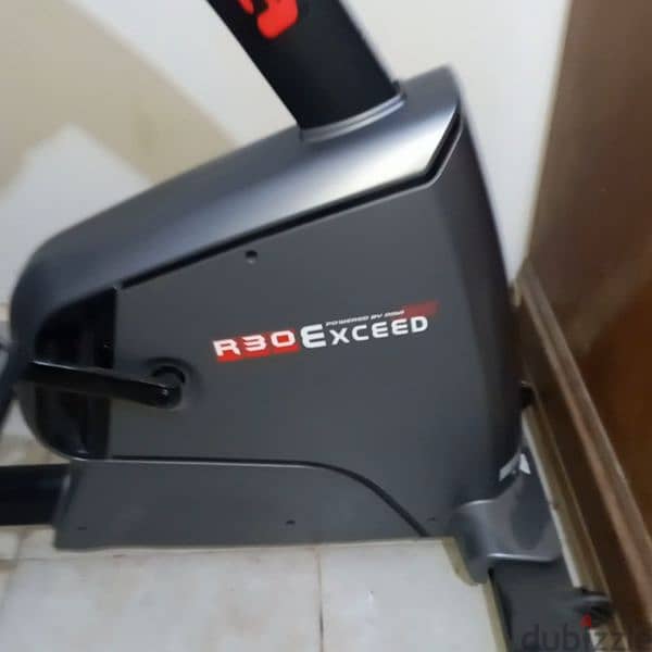 OMA FITNESS EXCEED R30 EXERCISE BIKE 6