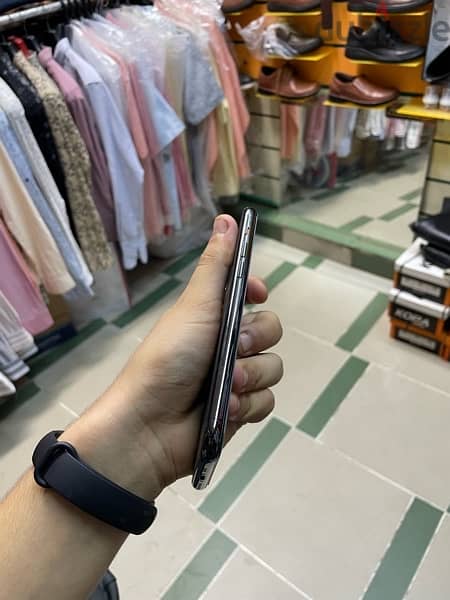 iphone 11 pro 3