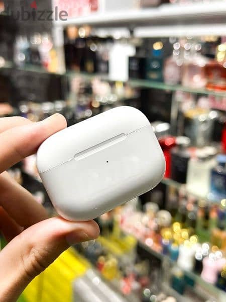 air pods pro  2 3