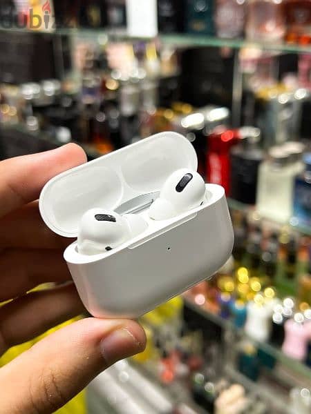 air pods pro  2 4