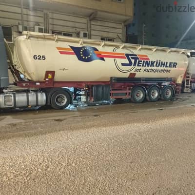 spitzer silo  FAHRZEUGE   تانك مواد غذائية