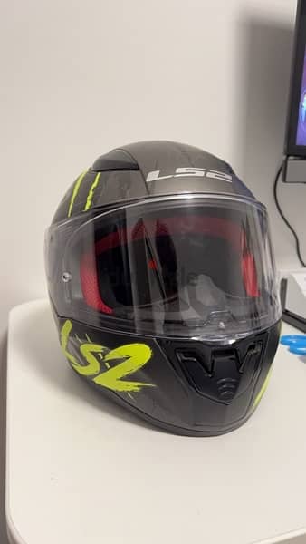 LS2 helmet rapid edition Size Large 2