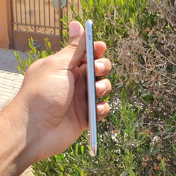 iphone x ( 256_ فيس ايدي طلقه 3