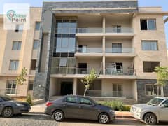 At the lowest price in Golden Square, I immediately received a 3-bedroom apartment in a garden in the Galleria Compound in Fifth Settlement. 0