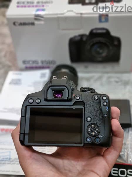 Canon 850D 5