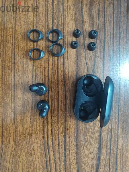 سماعات Samsung galaxy buds ب العلبة و الكاوتش 0