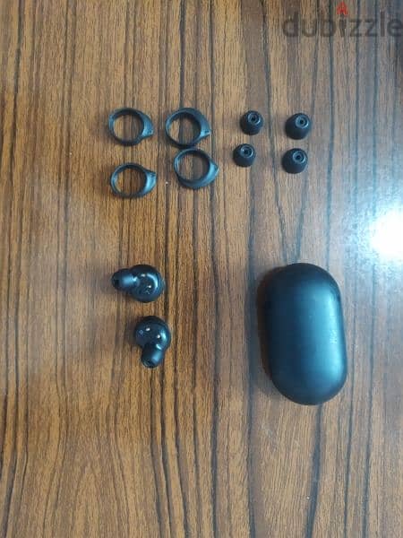 سماعات Samsung galaxy buds ب العلبة و الكاوتش 1