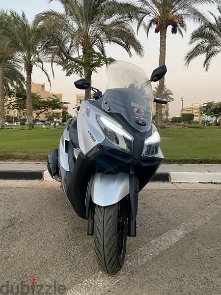 kymco Xtown 250 1