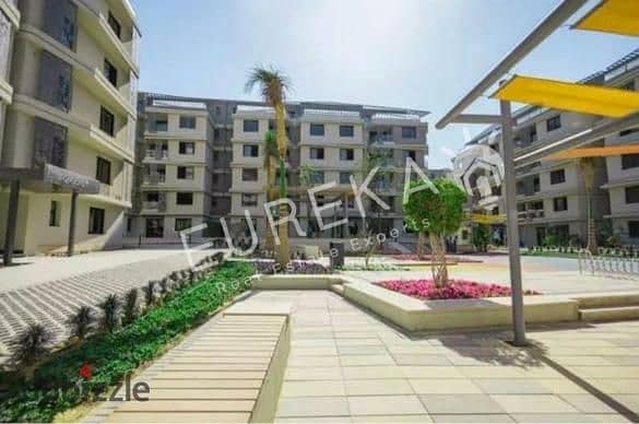 للبيع شقة 152م دور رابع في مشروع Badya Palm hills 13