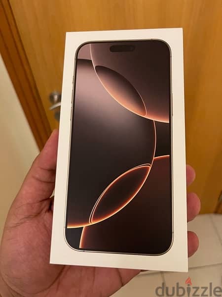 iPhone 16 Pro Max 256 GB - Desert titanium 1