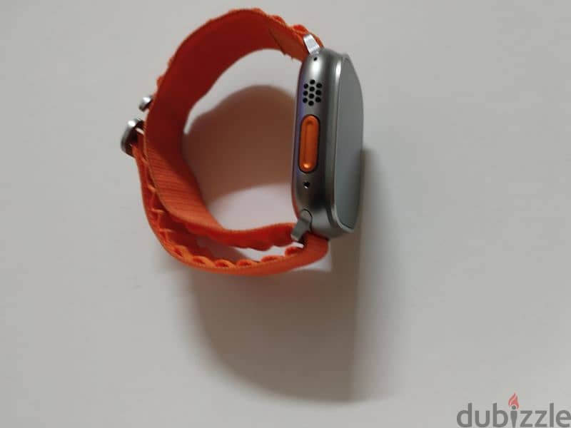 معاها الشاحن الأصلي،AppleUltra Watch 2 2