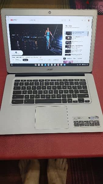 Acer Chromebook 14 inch screen حاله زيرو 3