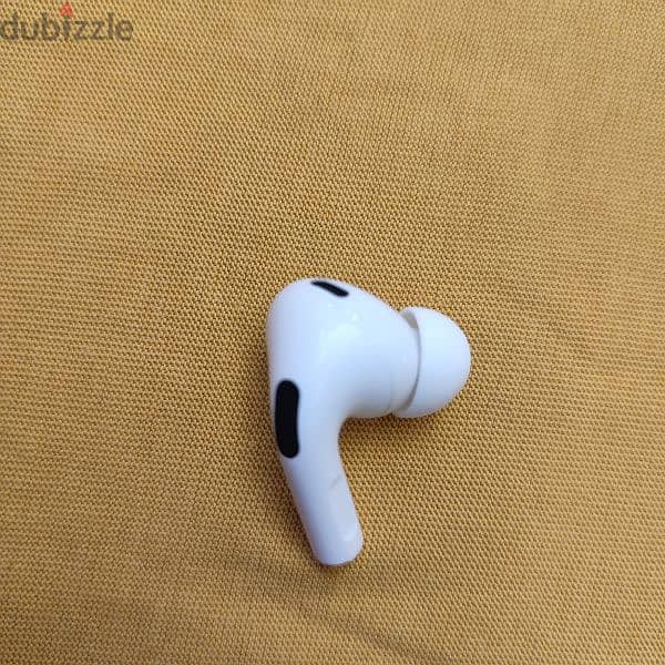 فرده سماعه ايربودز برو 2 يمين right side airpods pro 2 1