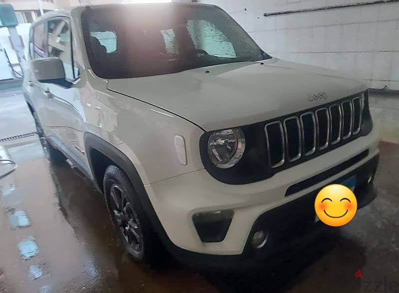 Jeep Renegade 2022 كسر زيرو تسعه الاف كيلو 4