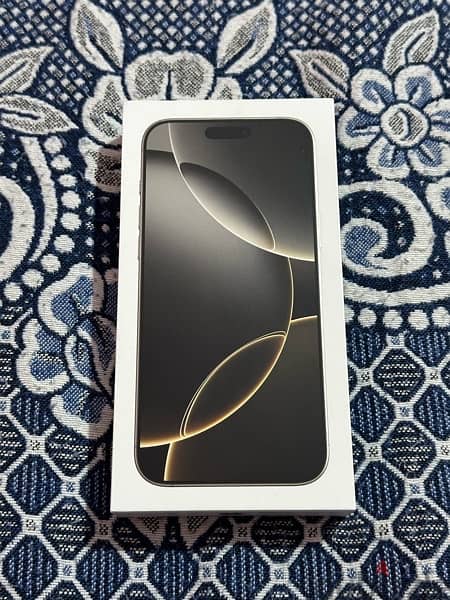 iphone 16 pro max 256 gb natural titanium 0