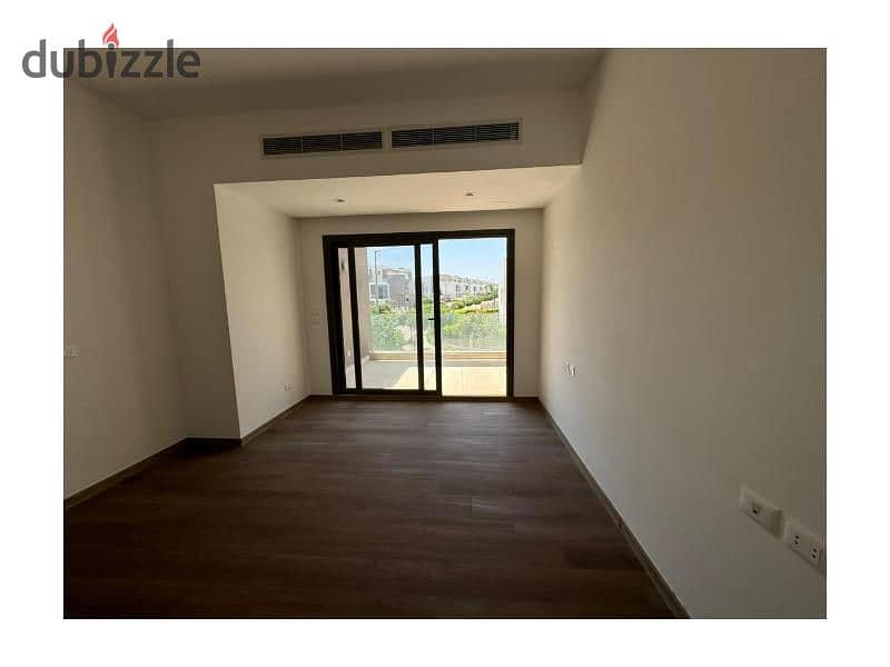 Resale Twin House Fully Finished with ACs Al Marasem Fifth Square New Cairo 4