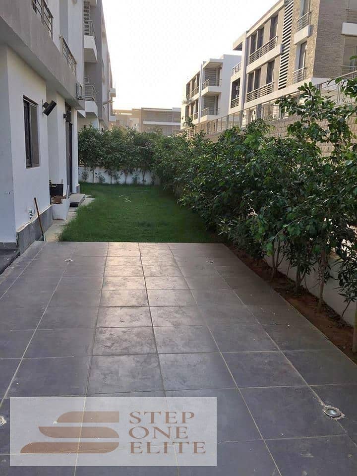 Apartment with private garden for sale in the most luxurious location in the First Settlement, near Cairo Airport 6