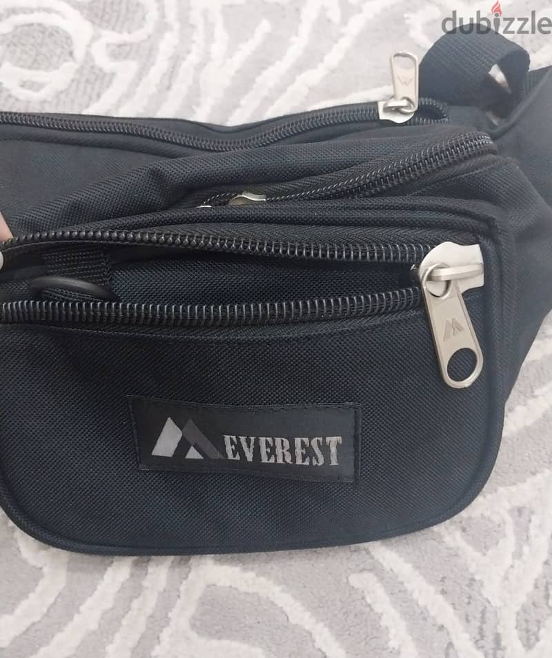 Everest original fanny pack شنطة خصر مميزة ايفرست 3