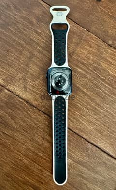 Apple Watch 8