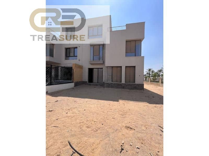 Townhouse corner for sale in Villette prime location      . 2