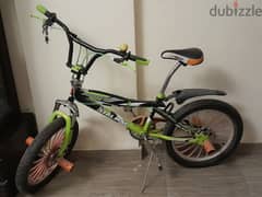 BMX bike like new with it's car holder 0