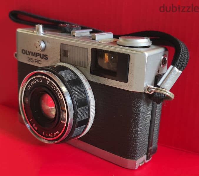 كاميرا film قديمه أوليمبوس يباني 1970 موديل Olympus 35RC الاقتناء 3