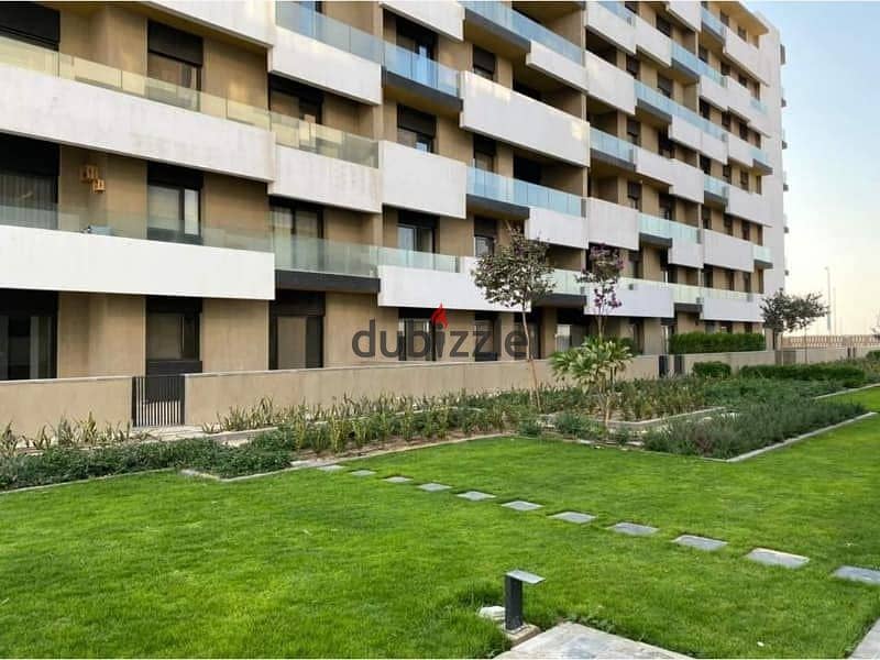 Apartment for sale, super luxurious finishing, next to Al-Shorouk, with a down payment of 725 thousand 8