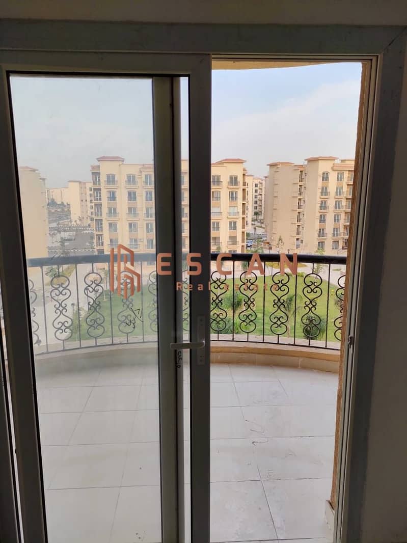 211m for sale in New Seventh, installments 1