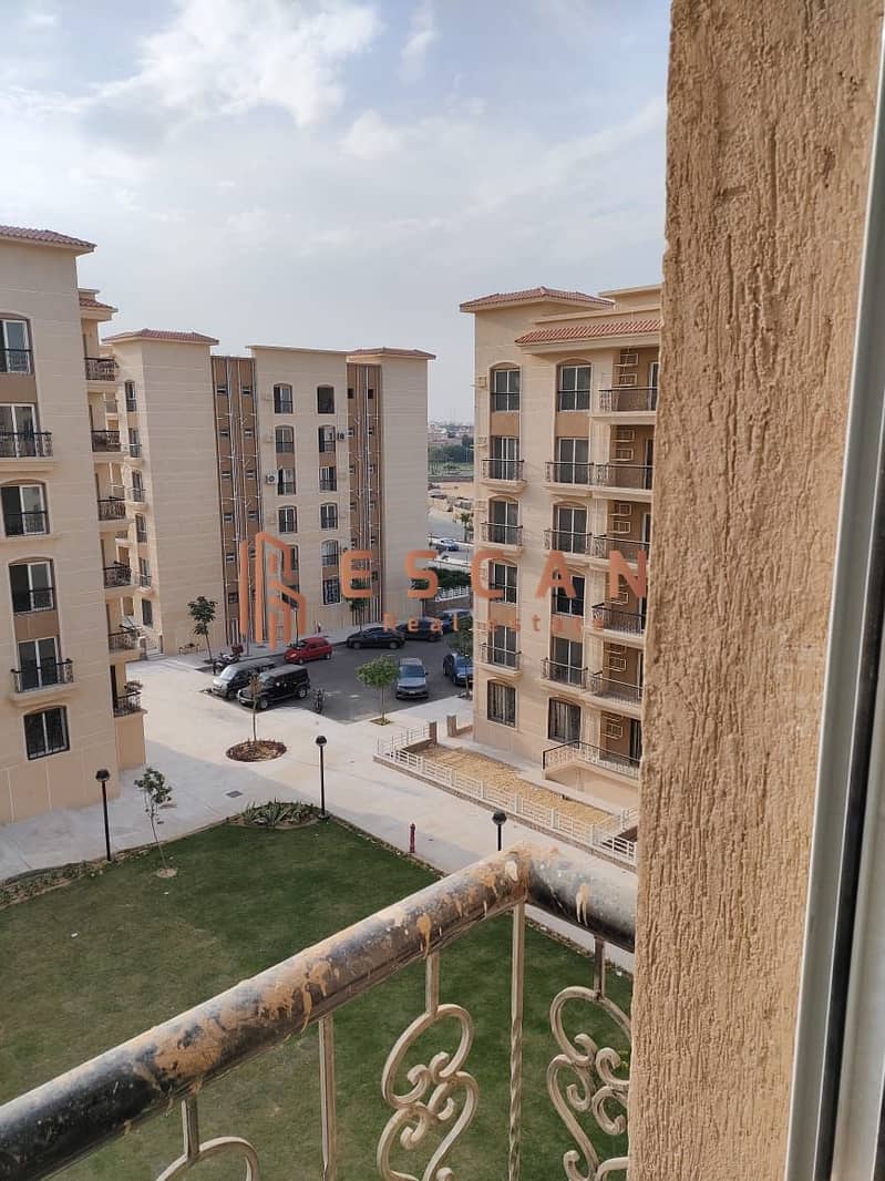 211m for sale in New Seventh, installments 6