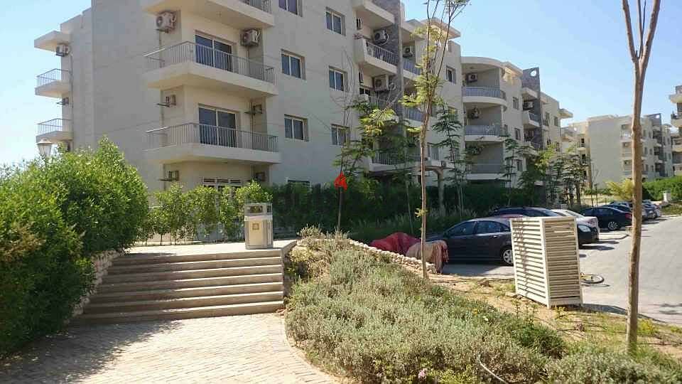 Aprtment 134 SQM +82 sqm garden the address compound elsheikh zayed 3