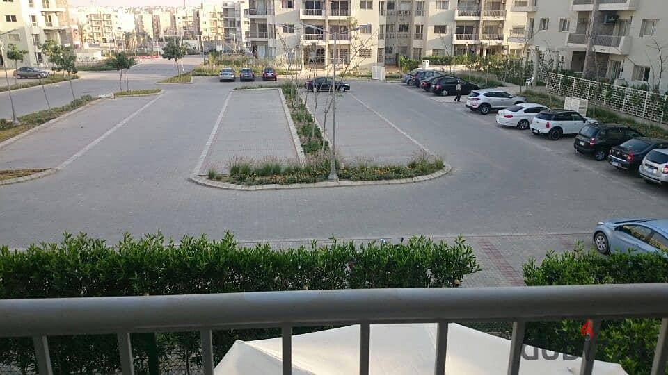 Aprtment 134 SQM +82 sqm garden the address compound elsheikh zayed 7