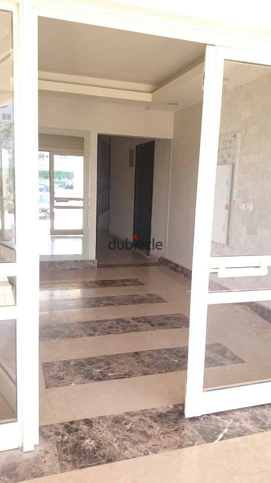 Aprtment 134 SQM +82 sqm garden the address compound elsheikh zayed 8