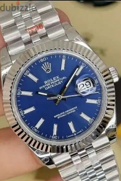 Rolex collections mirror original 
sapphire crystal 18