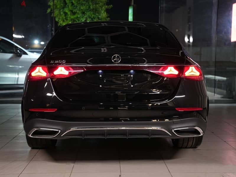 2024 Mercedes E200 amg fully loadad مرسيدس الشكل الجديد 11