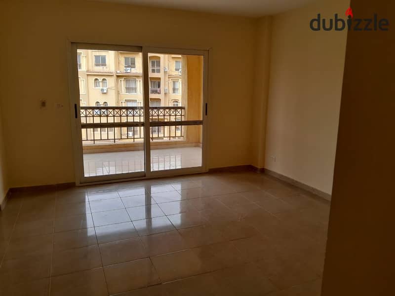 211 sqm apartment, open view, will not be repeated, the only one offered with the same view, steps to all services, at a price in B3 2