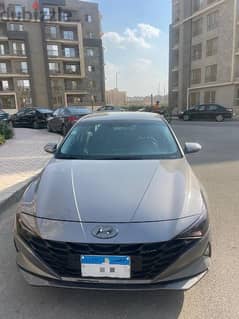 Hyundai Elantra 2021