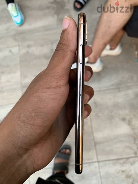 iPhone XS Max 3