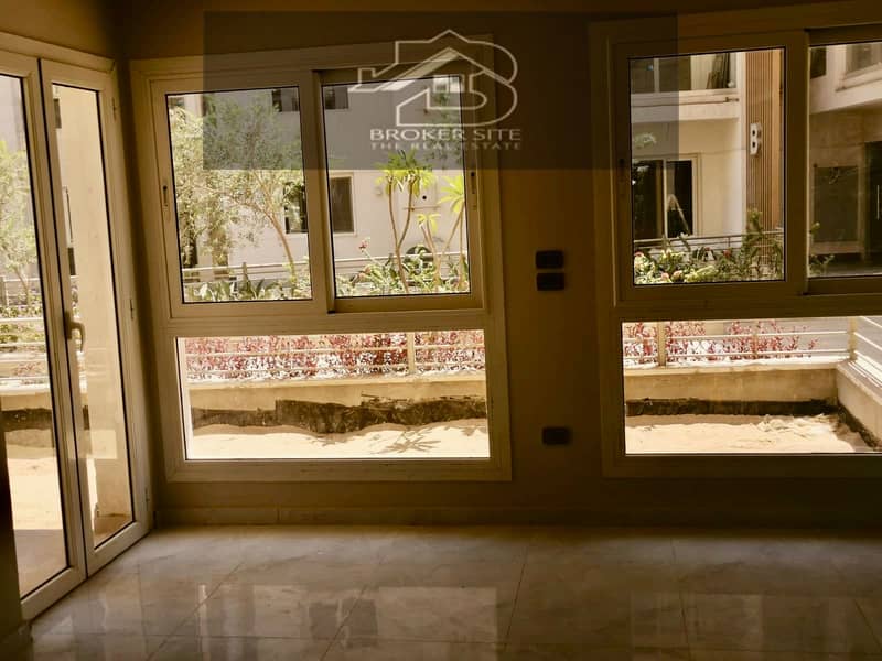 Ground floor apartment for rent in Mountain View iCity October Park Compound with kitchen and air conditioners - in front of October Plaza Sodic Compo 2